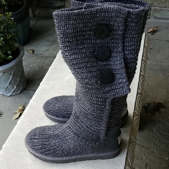 ***SOLD*** Ugg classic cardy button tall boots - Picture 5 of 8